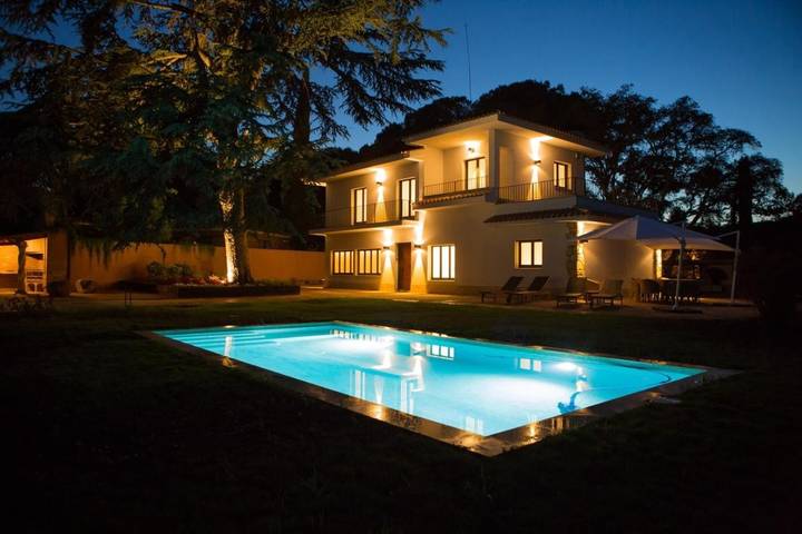 Chalet para 11 personas, con vistas además de piscina y jardín en Valles Oriental - 2