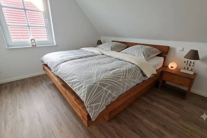 Ferienhaus für 9 Personen, mit Terrasse und Garten in Dornum - 2