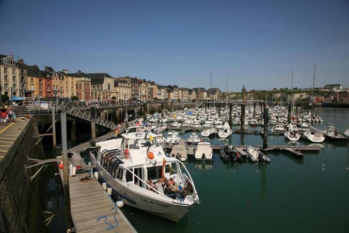 Location de vacances pour 8 personnes, avec jardin à Saint-Pierre-le-Vieux - 4