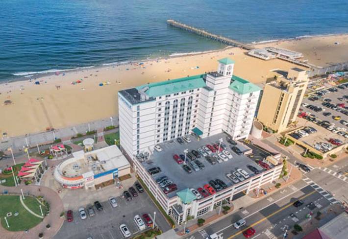 Ferienwohnung für 6 Personen, mit Ausblick und Pool sowie Balkon in Virginia Beach