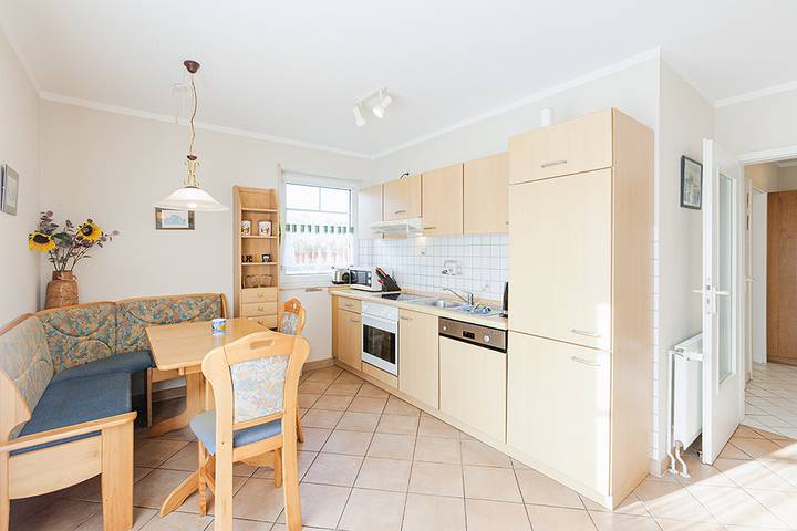 Ganze Ferienwohnung, Haus 3 Darßer Weg, Fewo Nr. 13 in Ostseebad Zingst, Zingst