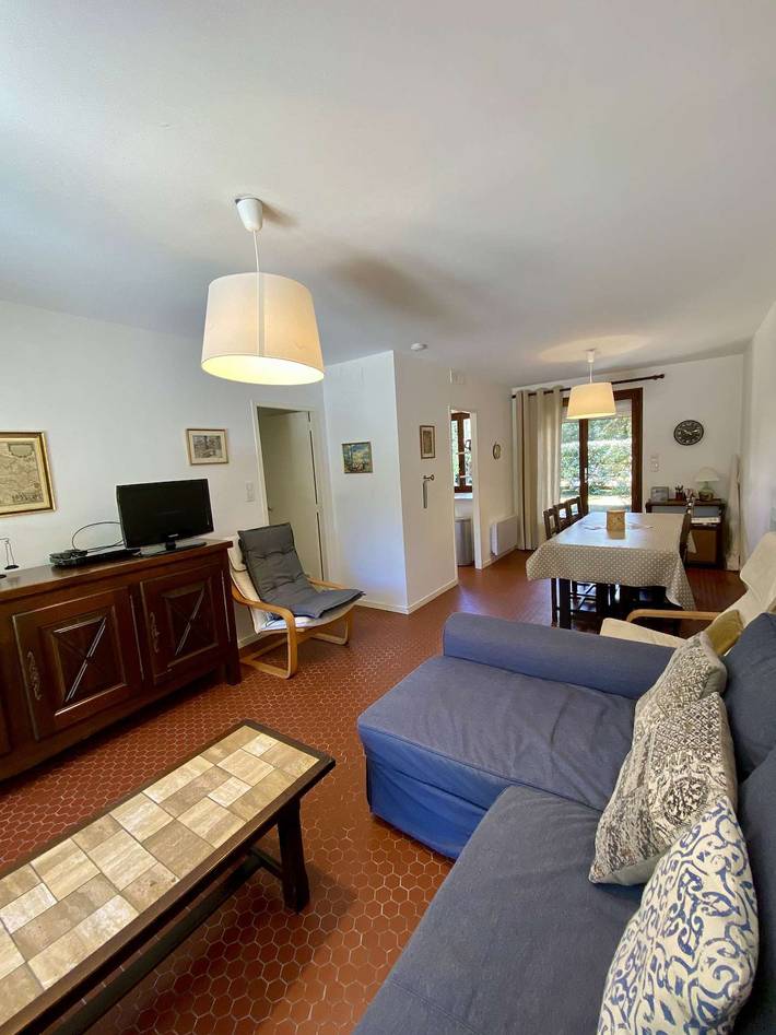 Apartamento vacacional entero, Charming house with garden in the pine forest for 6 people in Lacanau Ocean in Lacanau, Parque natural regional del Médoc