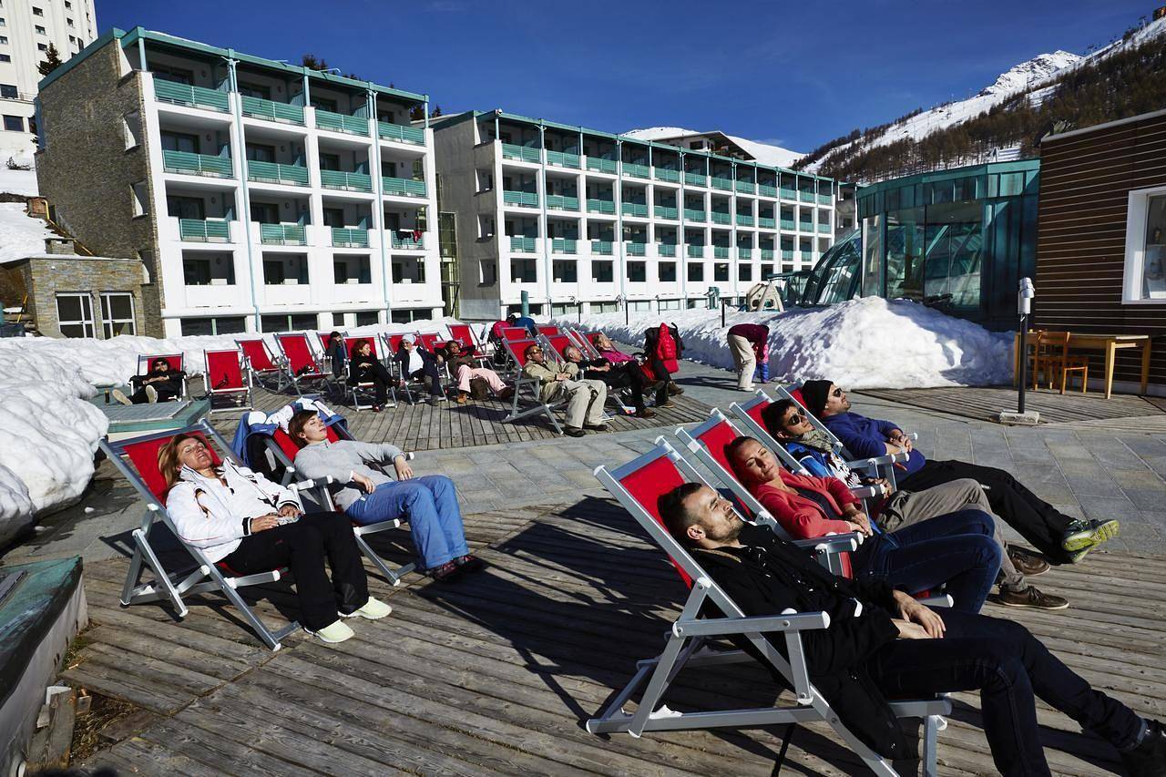 Entire holiday apartment, Teleo Vacanze - Olympic Village Sestriere in Sestriere, Via Lattea