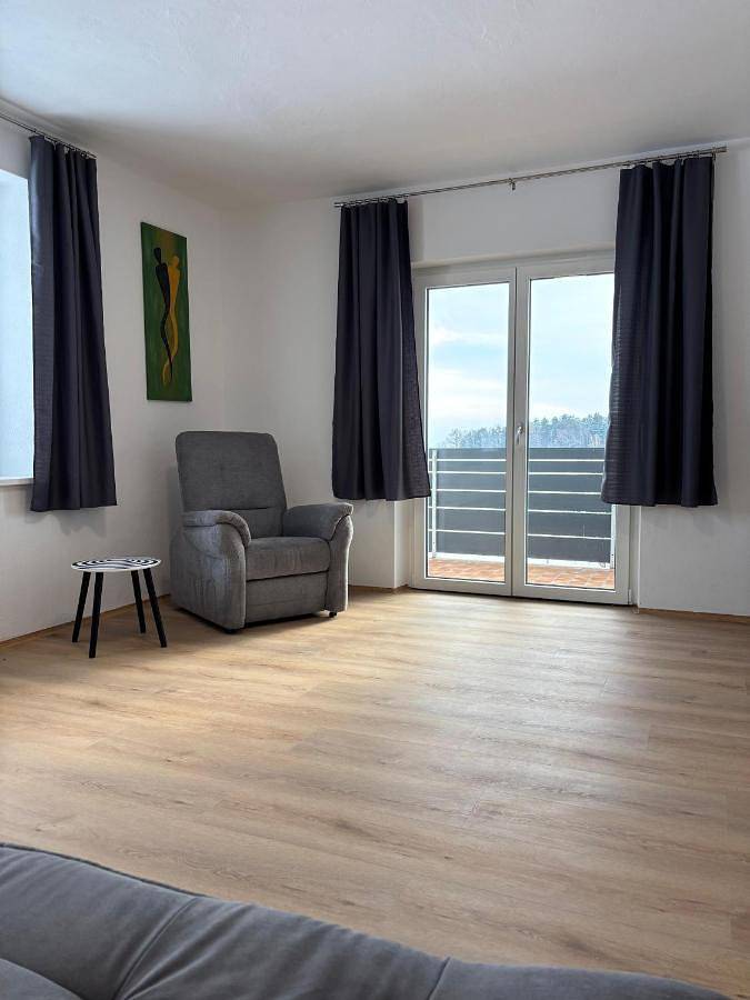 Ferienwohnung für 4 Personen, mit Balkon und Garten sowie Ausblick in Mühlviertel - 3