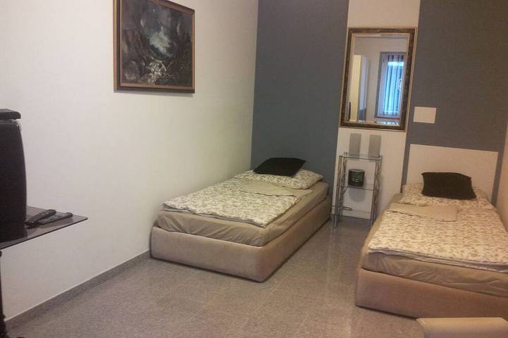 Ferienwohnung für 2 Personen, mit Whirlpool in Graz & Umgebung