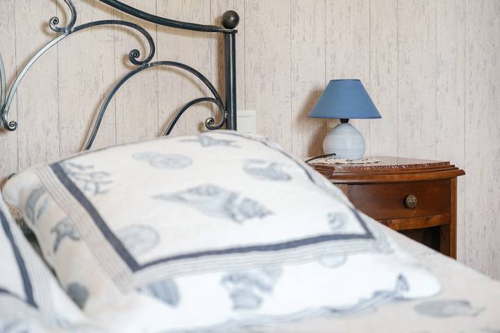 Chambre d’hôtes « Chambre Bleue – 300 m de la plage » avec Wi-Fi in Saint-Coulomb, Région de Saint-Malo