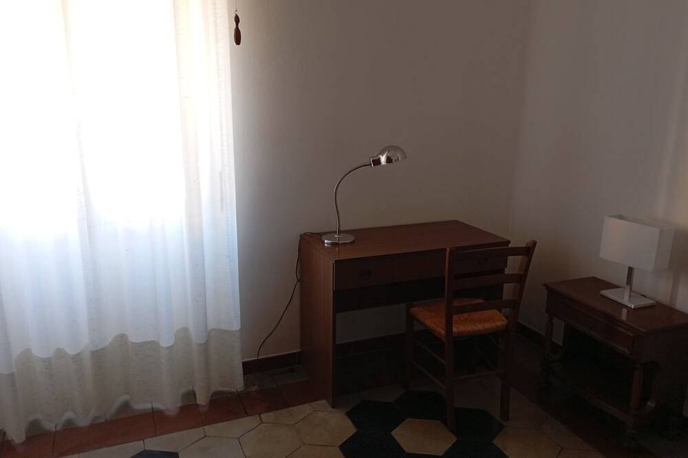Apartamento entero, Appartament 120m2, 3 Rooms Historic Center next to Genoa Square park easy in Alessandria, Alessandria (Municipio)
