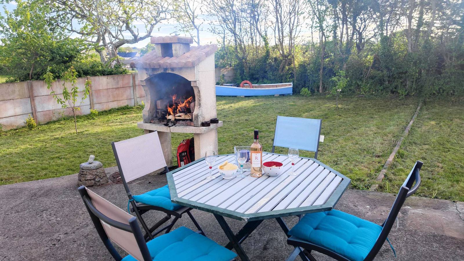 Studio entier, Studio confortable à Flamanville - 35m² - Jardin privé in Flamanville, Côte de la Déroute