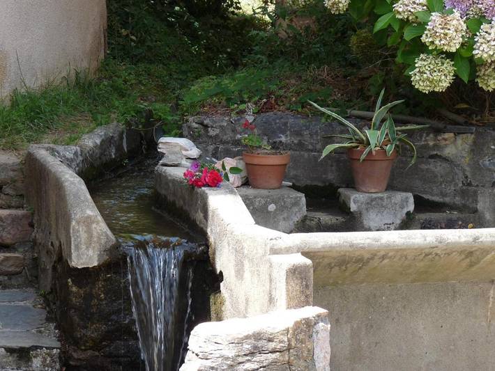 Location de vacances pour 6 personnes, avec jardin à Riols - 4