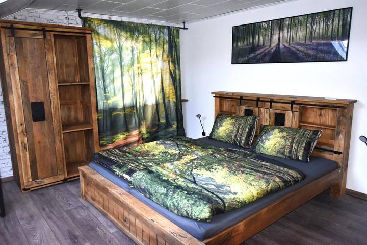 Gîte pour 5 personnes, avec jacuzzi ainsi que sauna et balcon, adapté aux familles à Wilhelmsfeld - 4