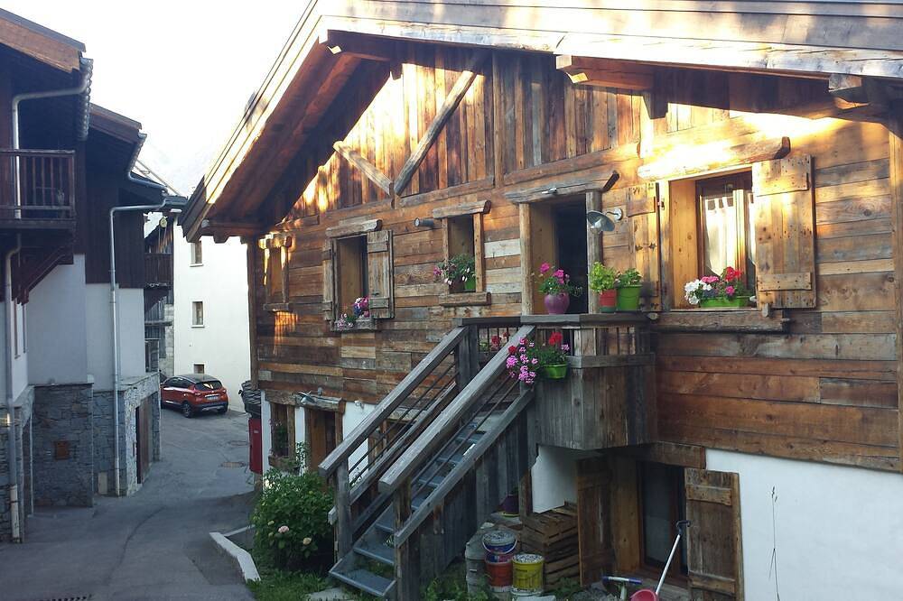 Apartamento entero, Cosy apartment in the village of Saint Bon Courchevel in Saint-Bon-Tarentaise, Les Trois Vallées