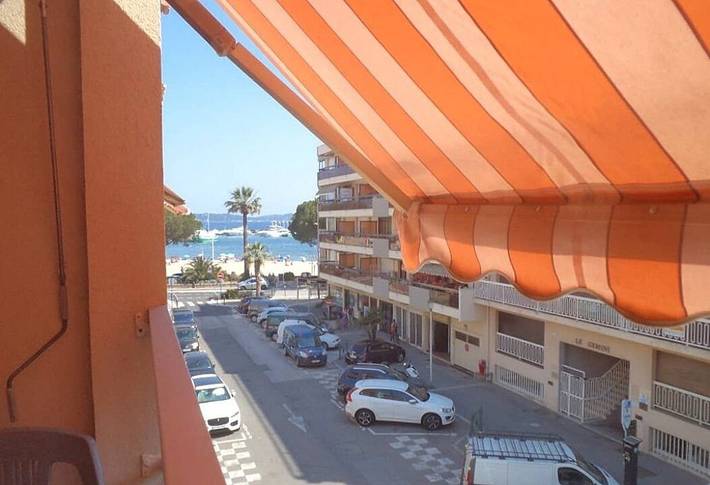 Gîte pour 2 personnes, avec balcon dans Casino De Sainte Maxime
