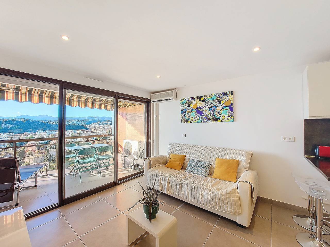 Appartement entier, N&J  - Panorama Azur - Vue Mer - Parking in Nice, Région de Nice