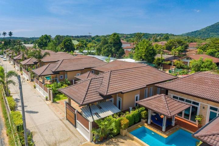 Villa für 3 Personen, mit Pool und Kinderpool sowie Terrasse und Ausblick, mit Haustier in Phuket