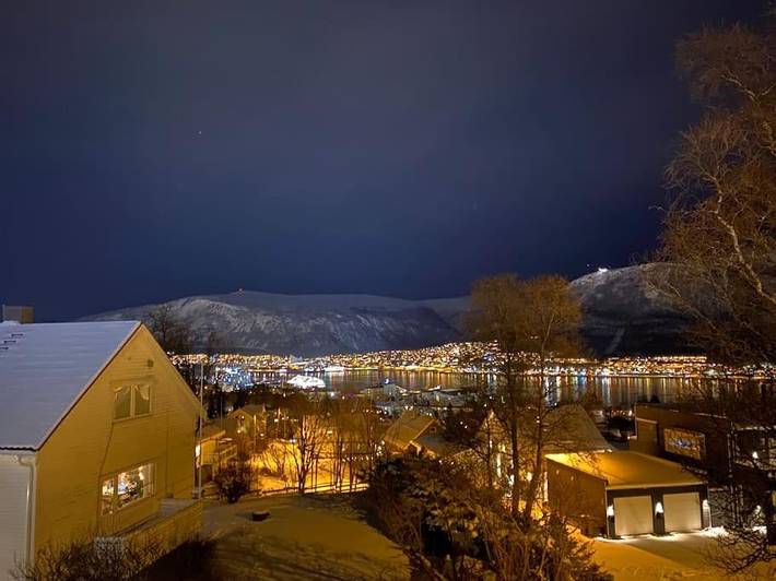 Ferienhaus für 4 Personen, mit Balkon und Garten in Tromsø