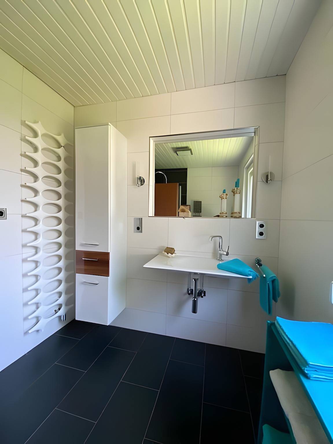Ganze Wohnung, Apartment mit romantischem Garten an der Märchenstraße! in Reinhardshagen, Hessisches Bergland