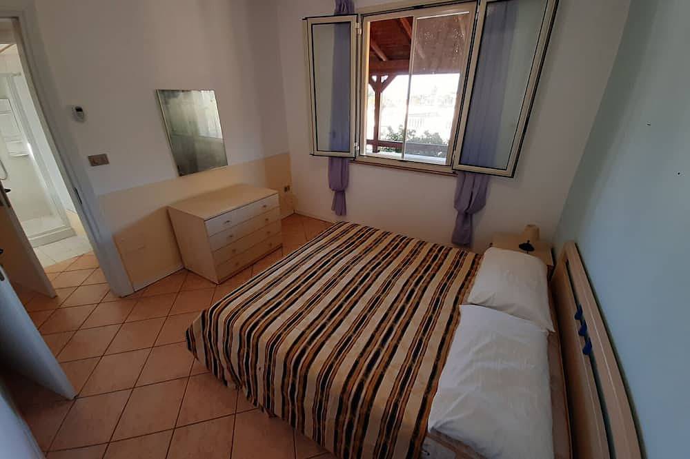 Entire apartment, Blue House Marina di Pescoluse in Marina di Pescoluse, Pescoluse