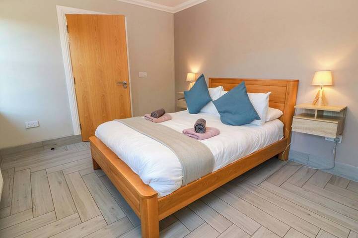Ballaganlea, pet friendly, country holiday cottage in Balloch in Loch Lomond, West Dunbartonshire