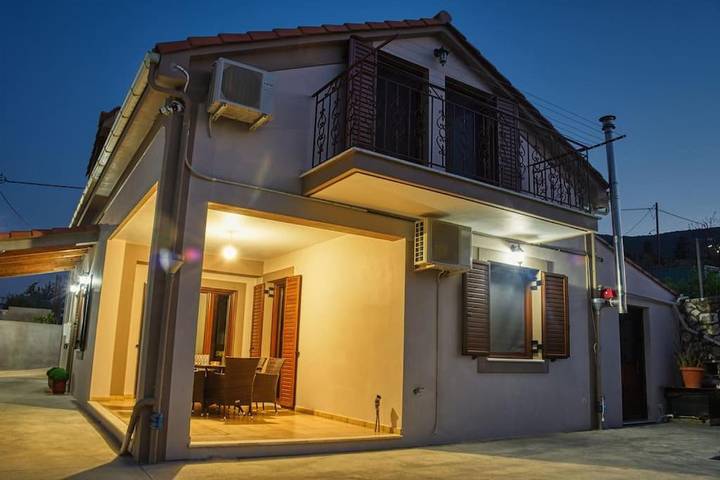 Villa pour 8 personnes, avec jardin et vue à Ithaque - 3