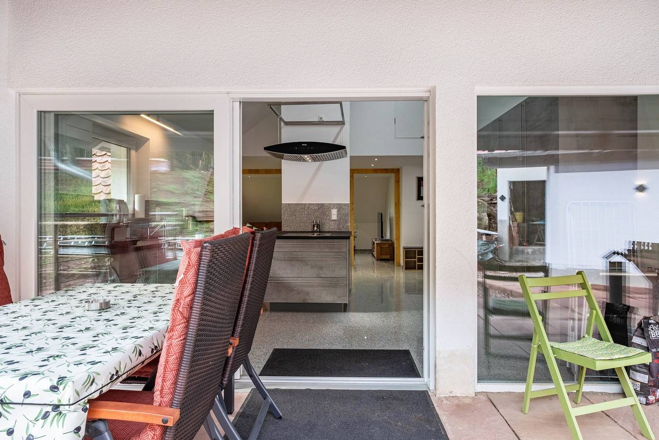 Ganze Wohnung, Ferienwohnung Schrödter mit Bergblick, privater Terrasse und Wlan in Schramberg, Mittlerer Schwarzwald