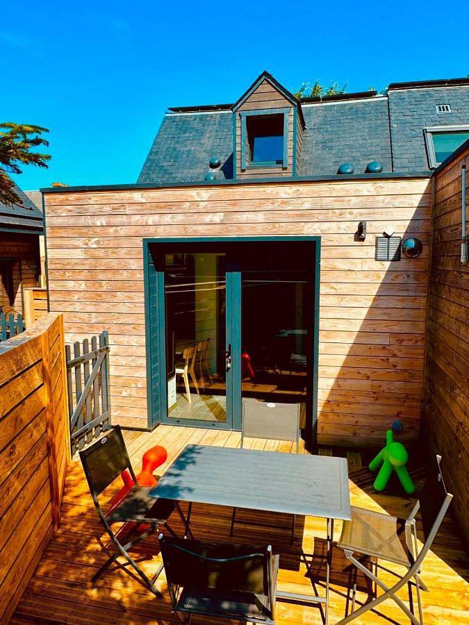 Location de vacances pour 5 personnes, avec vue et jardin à Bernières-sur-Mer - 2