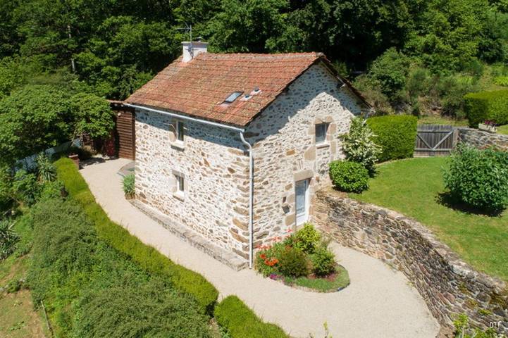 Gîte pour 5 personnes, avec terrasse - 1