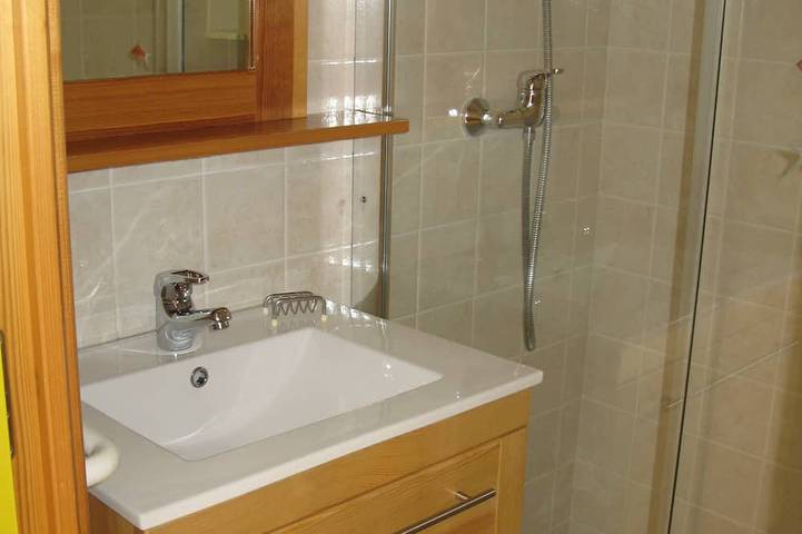 Appartement entier, Appartement très lumineux en rez de jardin, in Saint-Chaffrey, Serre Chevalier
