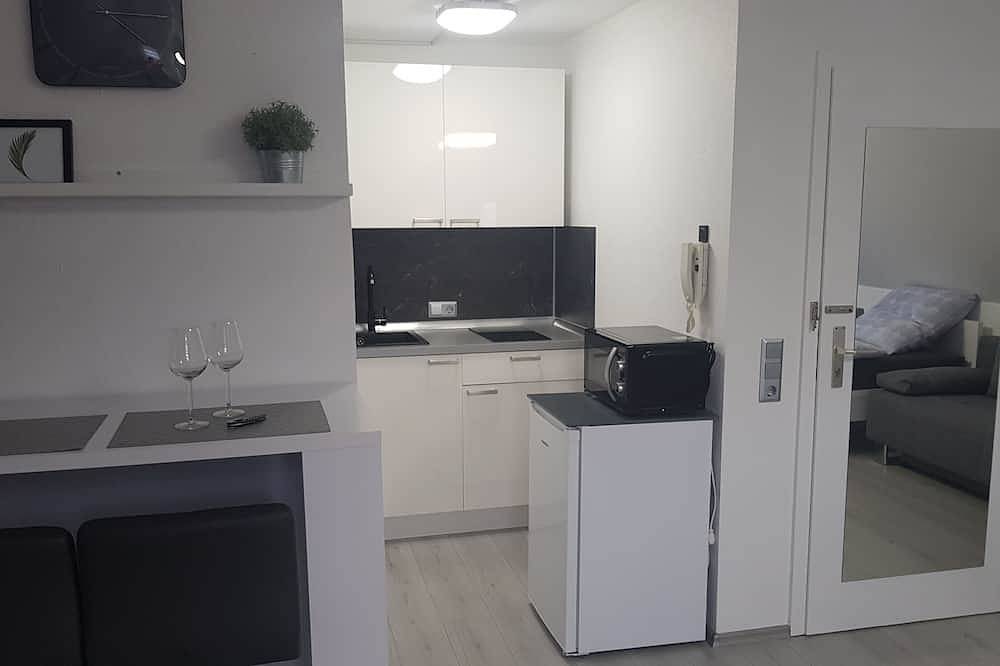 Ganze Wohnung, Stielvolles Apartment nähe Flughafen/Messe in Steinenbronn, Landkreis Böblingen