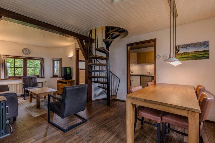 Location de vacances pour 4 personnes, avec terrasse et balcon/terrasse à Trois-Ponts - 3