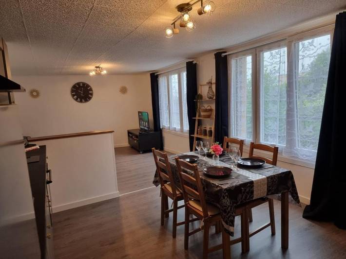 Gîte pour 3 personnes, avec jardin à Rethel - 2