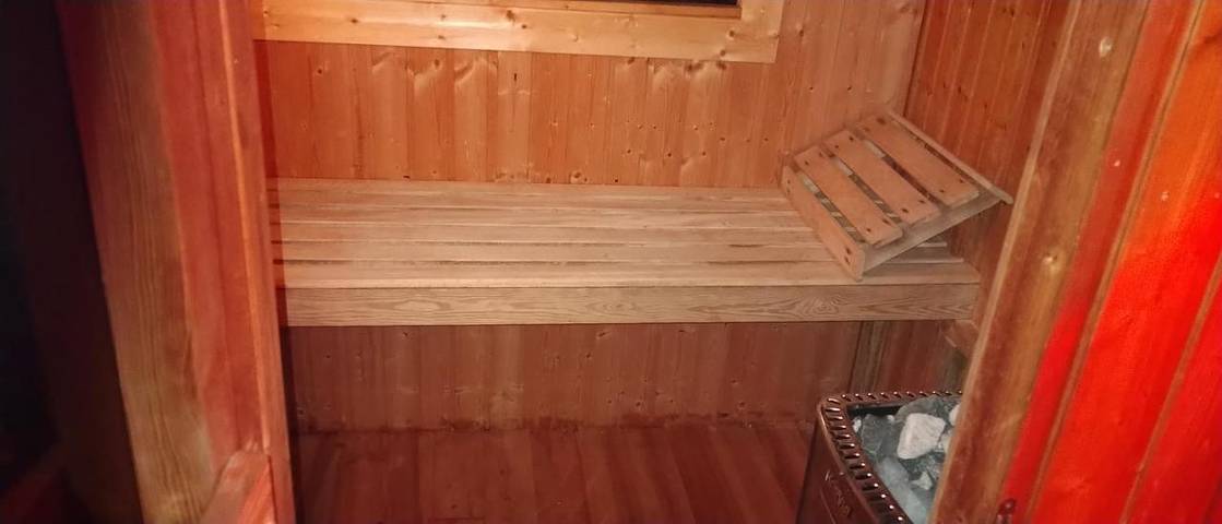 Location de vacances pour 4 personnes, avec sauna et piscine ainsi que jardin et vue à Méolans-Revel - 4
