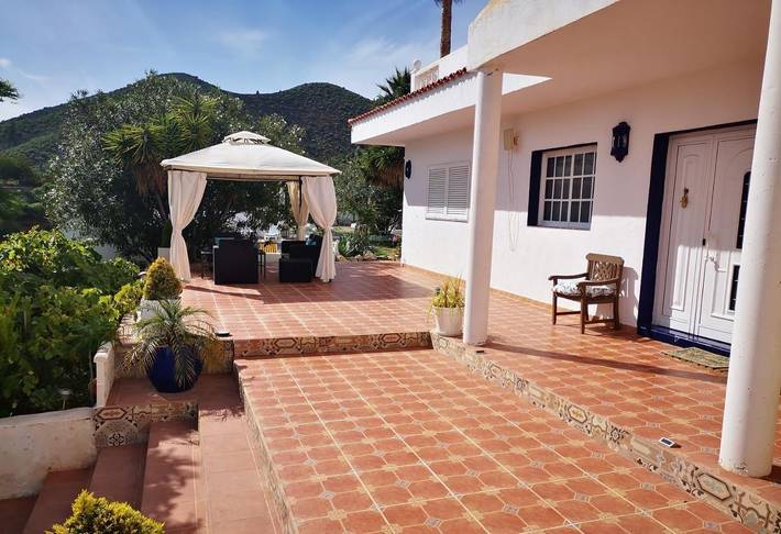 Chalet para 2 personas, con jardín además de vistas y piscina en Canarias - 2