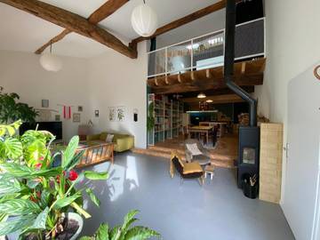 Gîte pour 4 personnes, avec terrasse à Monségur