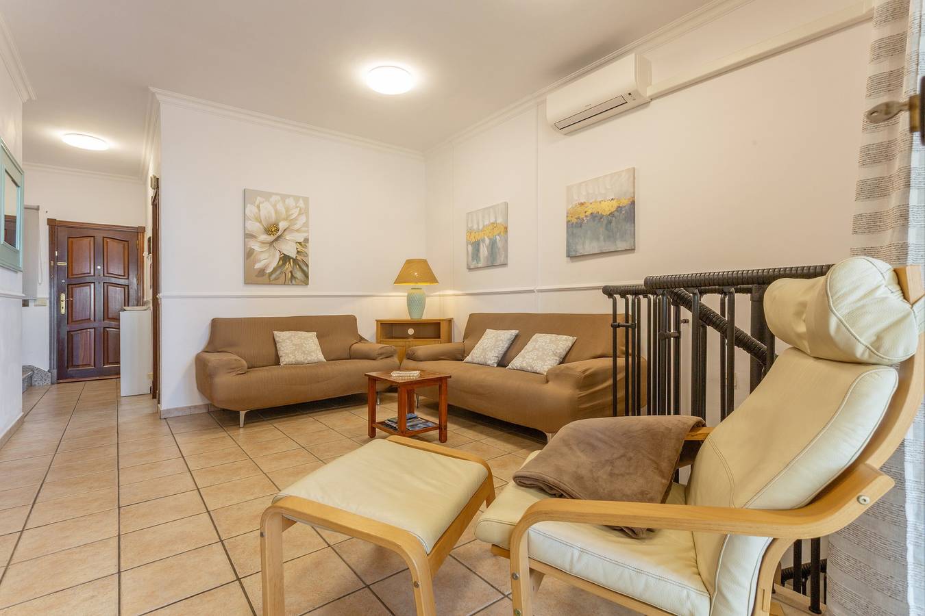 Apartamento 'Los Azahares' con vistas al mar, Wi-Fi y aire acondicionado in Costa del Silencio, Arona 