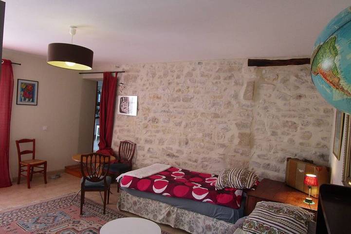 Location de vacances pour 12 personnes, avec balcon et jardin à Orthoux-Sérignac-Quilhan - 2