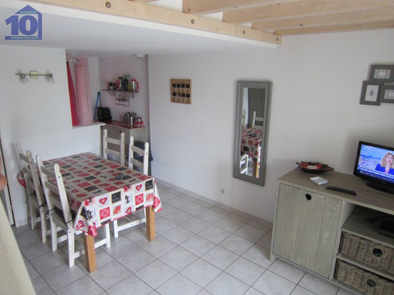 Pavillon 300m Plage avec Piscine et Parking, Climatisation in Valras-Plage, Côte méditerranéenne (France)