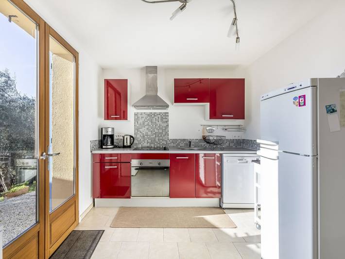 Gîte pour 5 personnes, avec jardin et terrasse dans Parc naturel régional des Préalpes d'Azur - 4