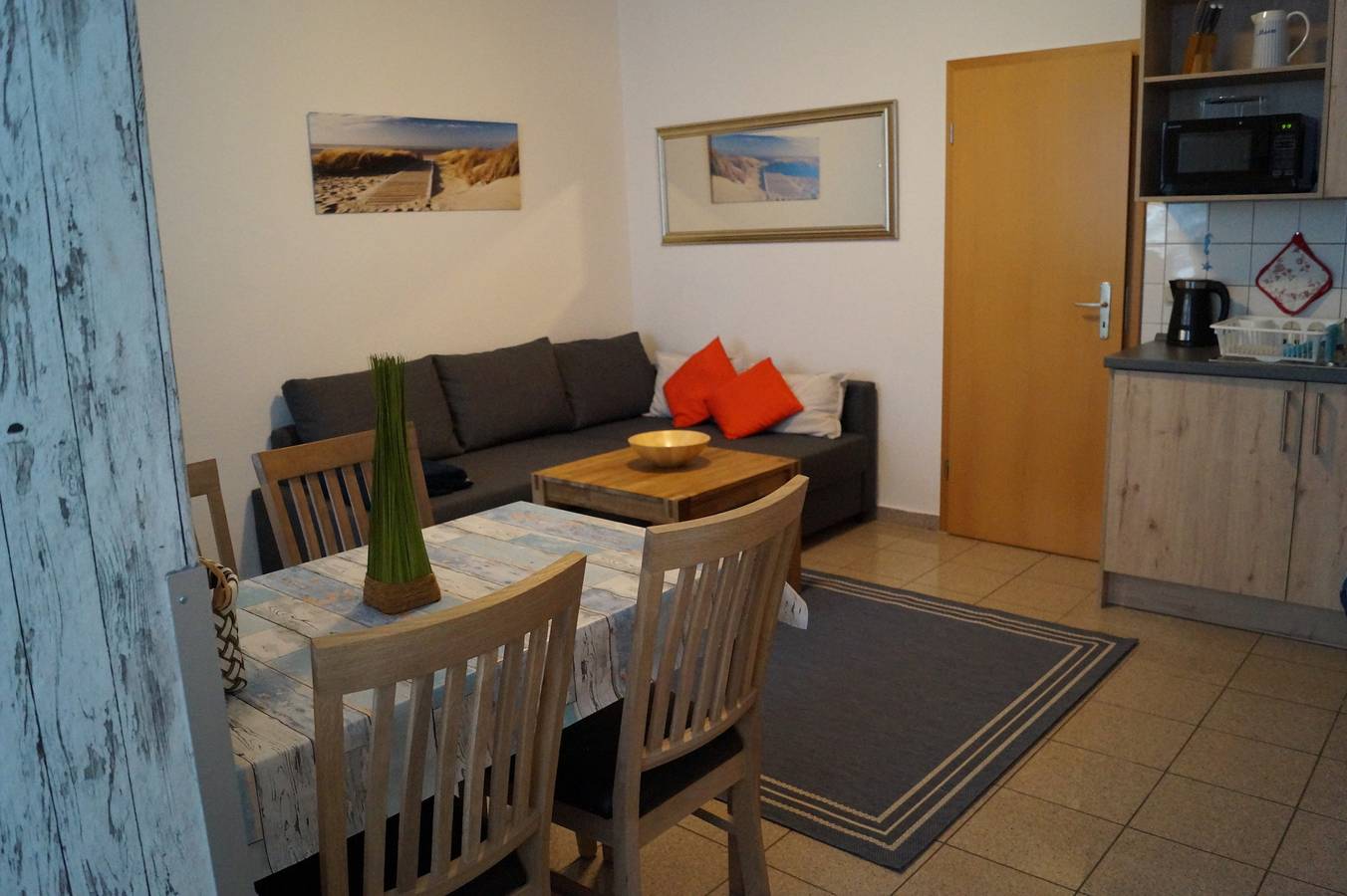 Entire holiday apartment, App. Ahoi in Warnemünde Strand, Rostock