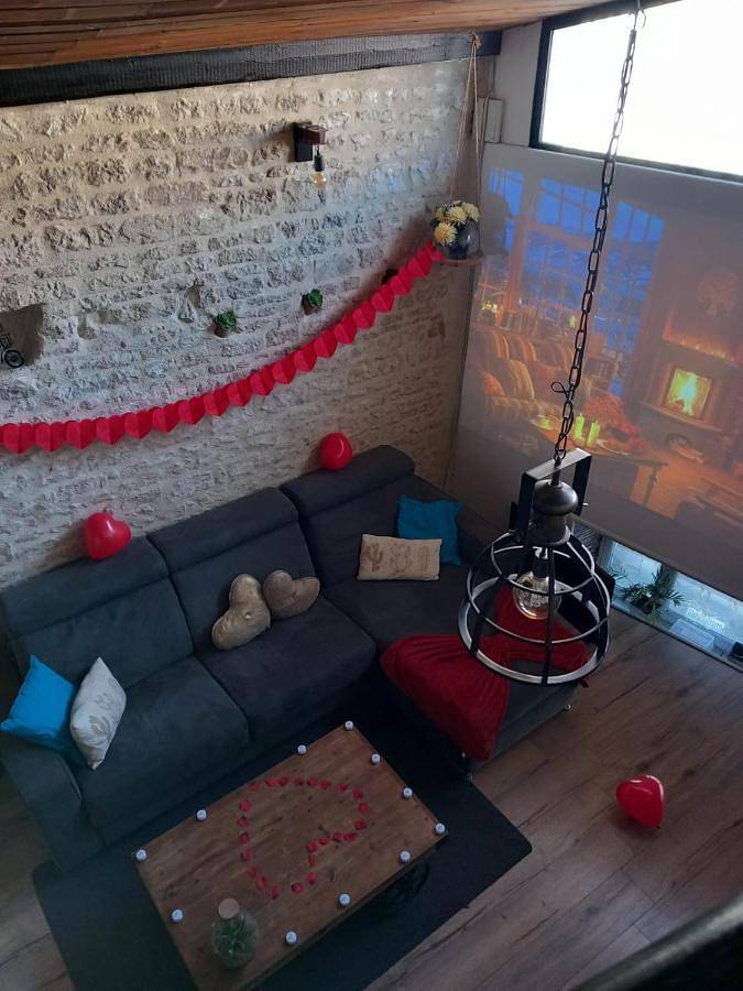 Appartement entier, One-Bedroom Apartment in Niort, Région de Niort
