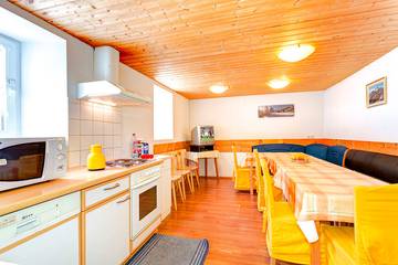 Ferienhaus für 11 Personen in Gargellen, Silvretta, Bild 1
