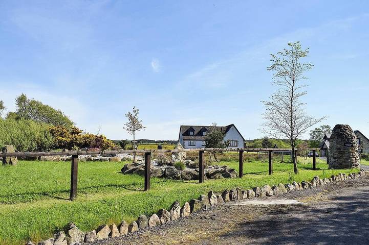 Log cabin for 6 people, with garden in Falkirk