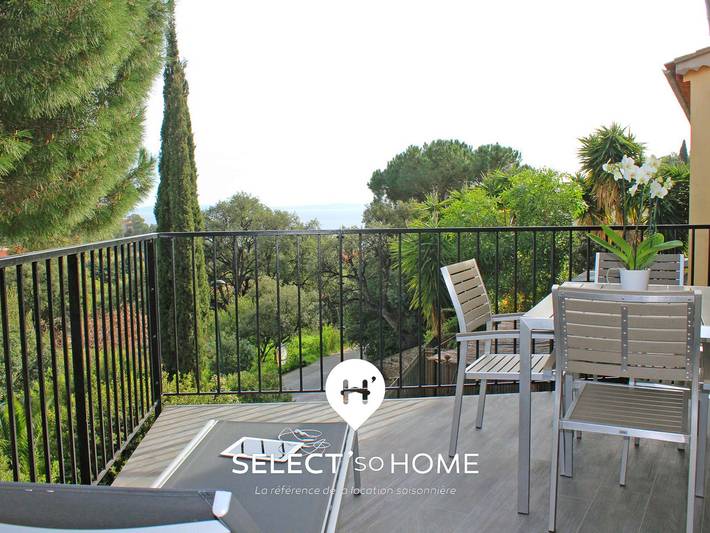 Gîte pour 4 personnes, avec Terrasse dans Plage de La Fossette