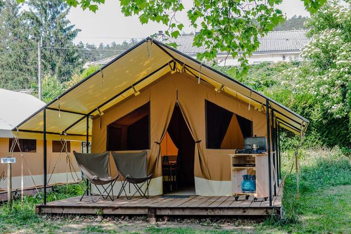 Location de vacances pour 2 personnes, avec vue et terrasse, animaux acceptés à Le Val-d'Ajol - 2