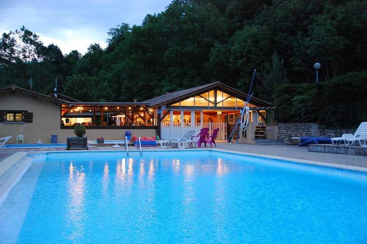 Chalet pour 5 personnes, avec jardin et terrasse