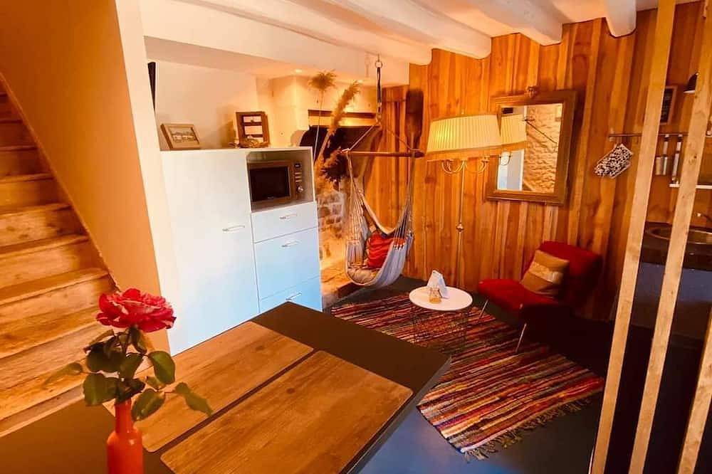 Gîte pour 2 Personnes dans Chaix, Fontenay-le-Comte