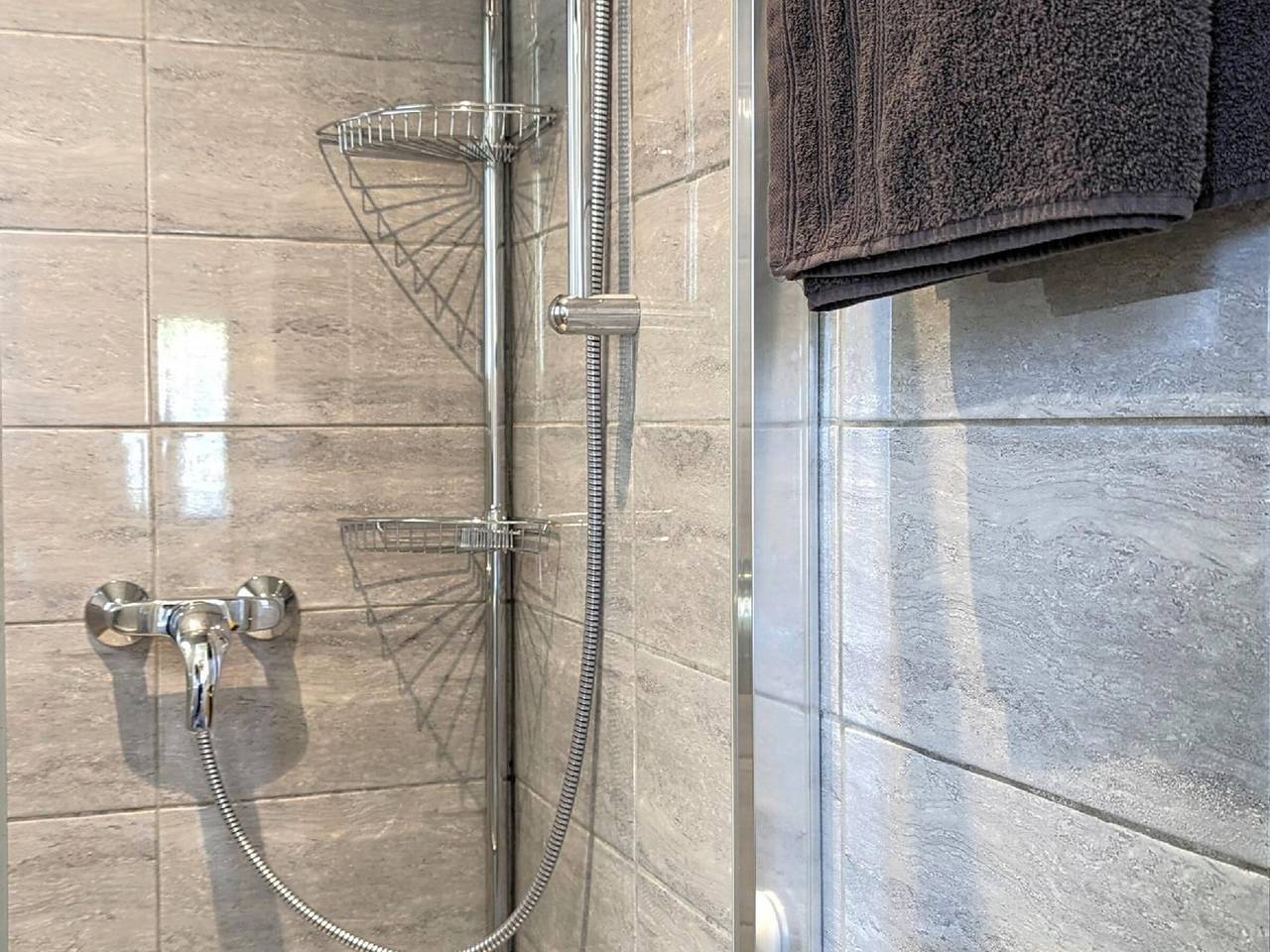 Gemütliches Chalet in Pesmes mit privater Terrasse in Pesmes, Haute-Saône