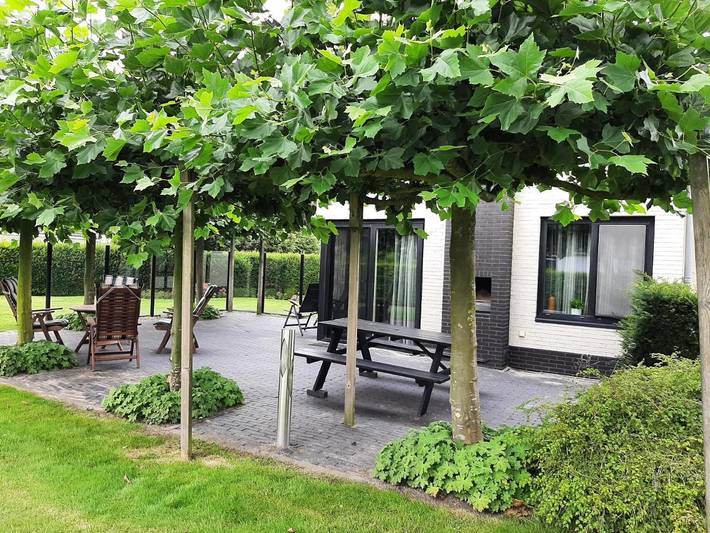 Natuurhuisje voor 4 personen, met tuin en zwembad in Friesland