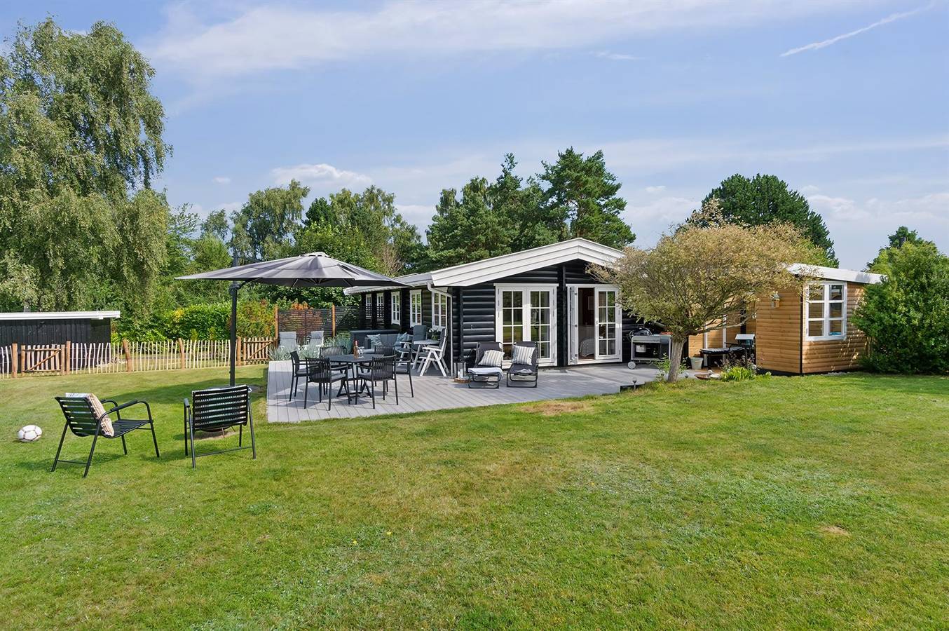 3 bedroom pet friendly home in Dronningmølle in Dronningmølle, Kattegat Küste