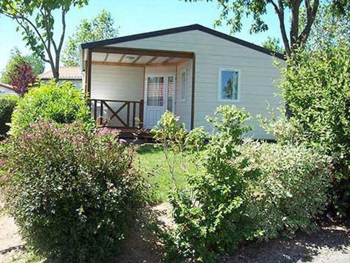 Camping pour 6 personnes, avec Piscine