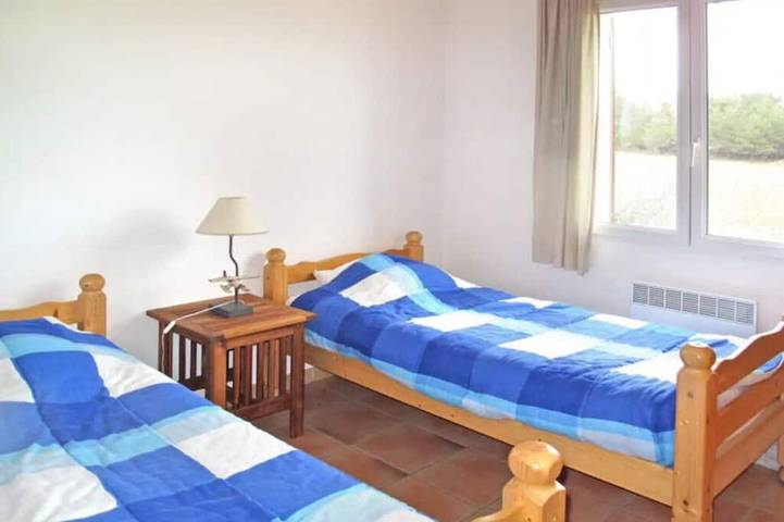 Location de vacances pour 4 personnes, avec Terrasse et Jardin à Ampus - 3